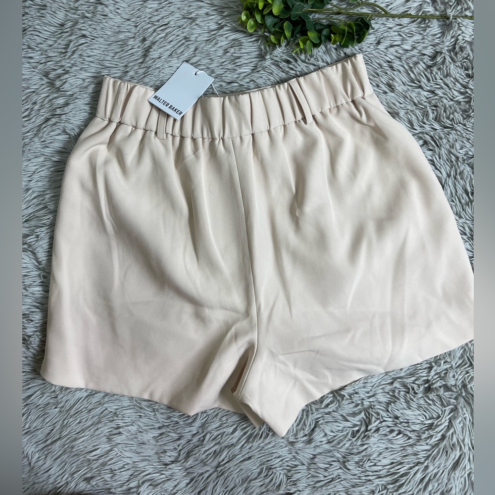 NWT walter baker Jasmine short in bone size L - Picture 4 of 9